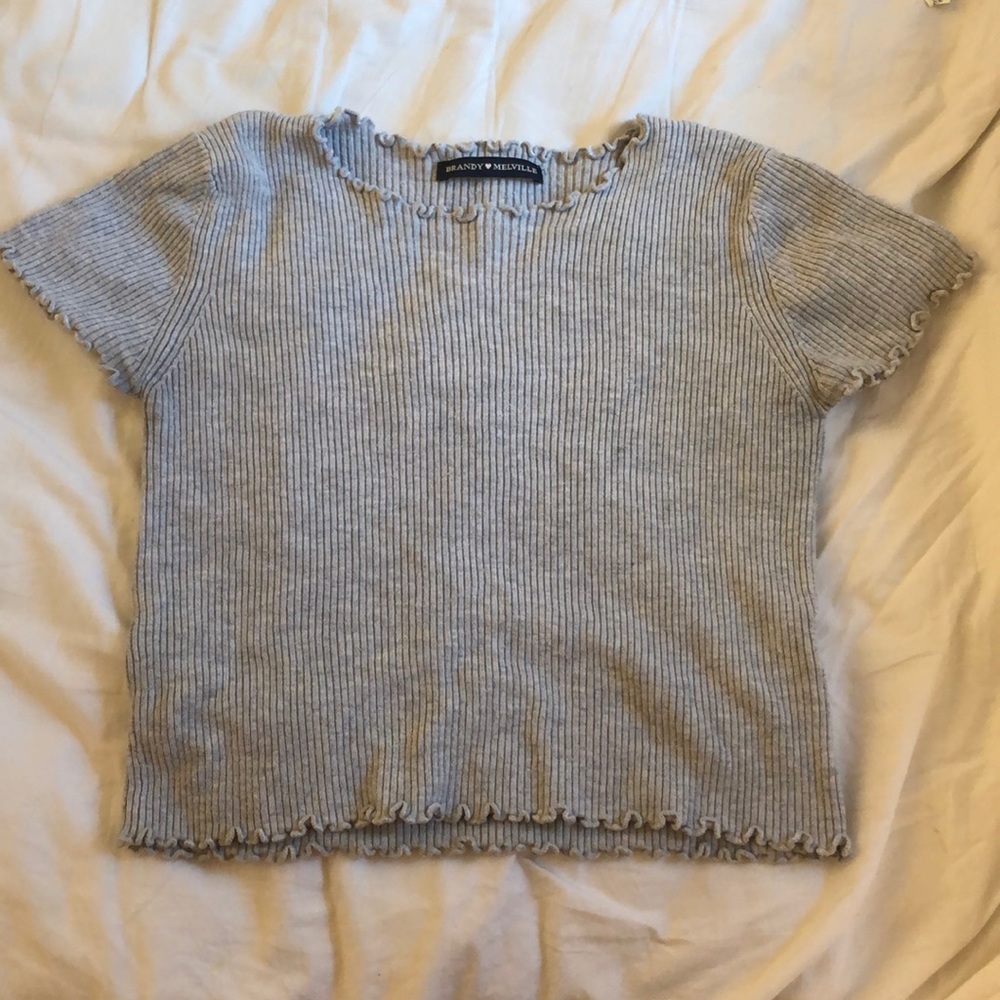 Gray knit crop top